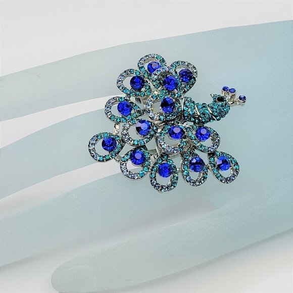 PEACOCK Ring Blue Crystals Stretch Band Ring - Picture 3 of 11